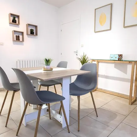 Le Brivetain ✩ Hypercentre ✩ Parking Gratuit Apartmán